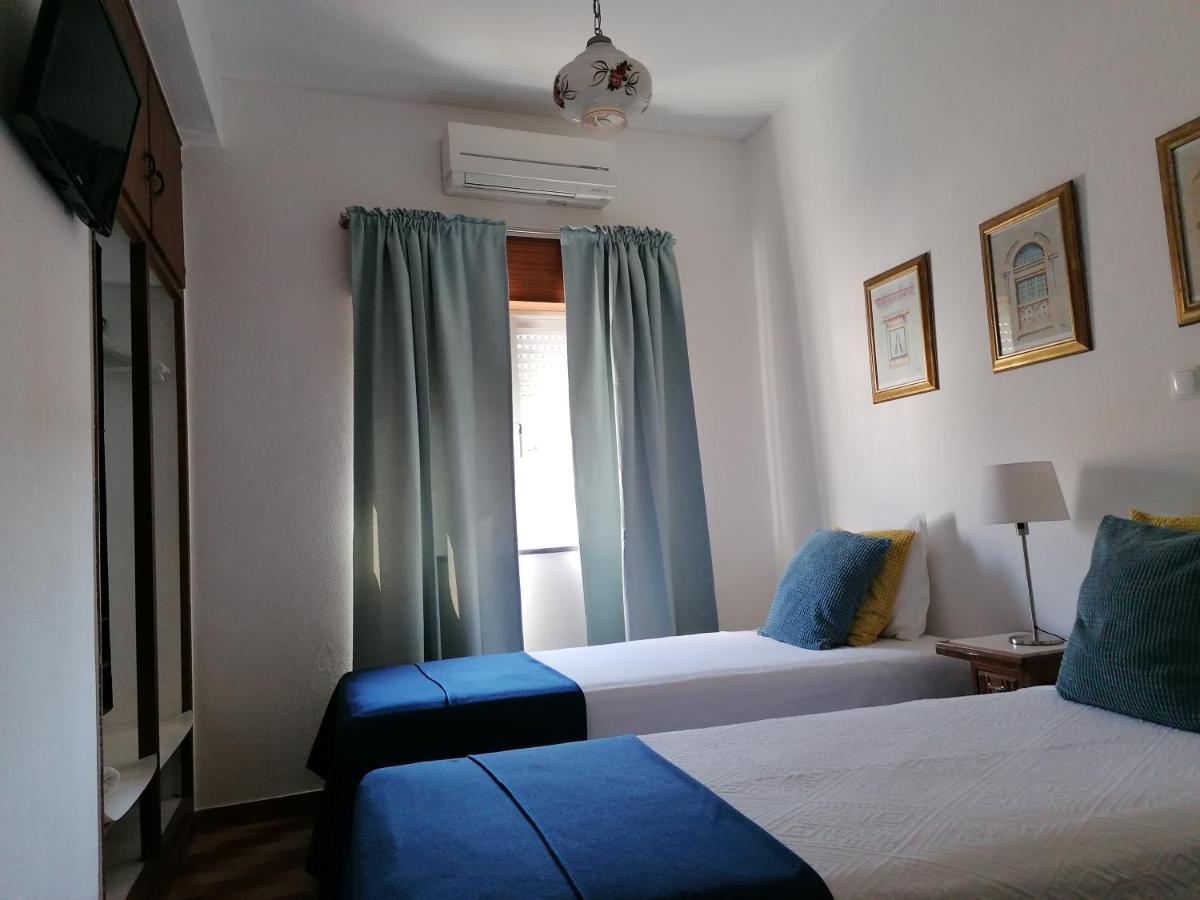 Guia Guest House São Bartolomeu de Messines エクステリア 写真